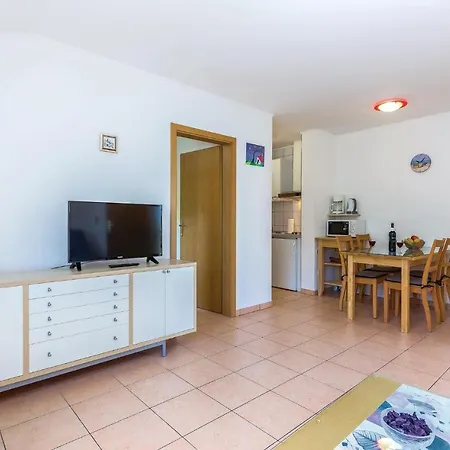 1 Bedroom Cozy In * Jadranovo